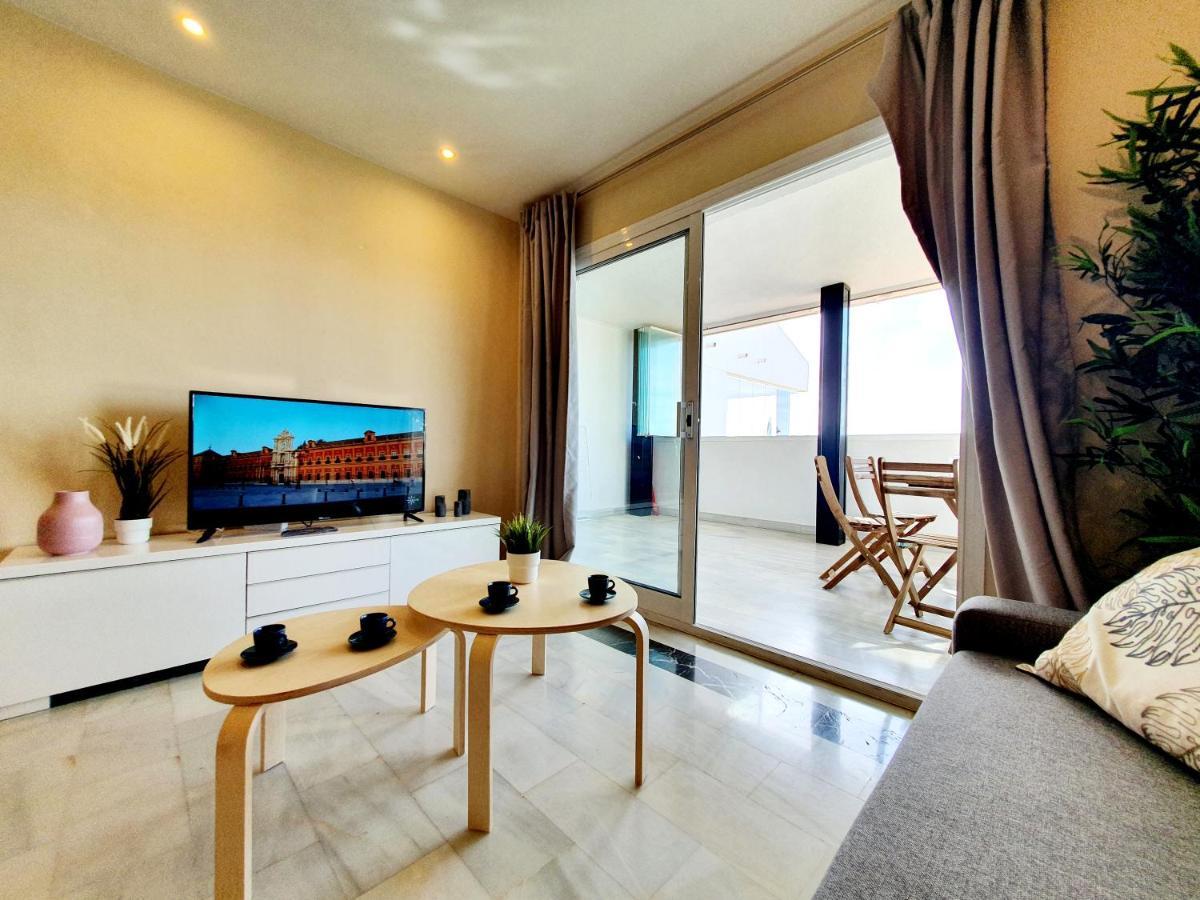 Cozy Apartment On The Beach Sitio de Calahonda Exterior photo